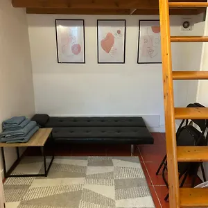  Appartement Studio Entre Nice Et Monaco